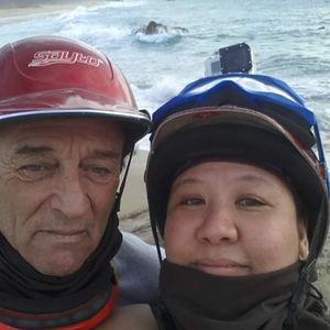 Meet your Posher, Eunizel